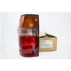 Toyota Hilux LN106 LN107 YN110 RN110 RN80 RN85 88-95 Tail Lamp [ 1 PC Left / Right ]